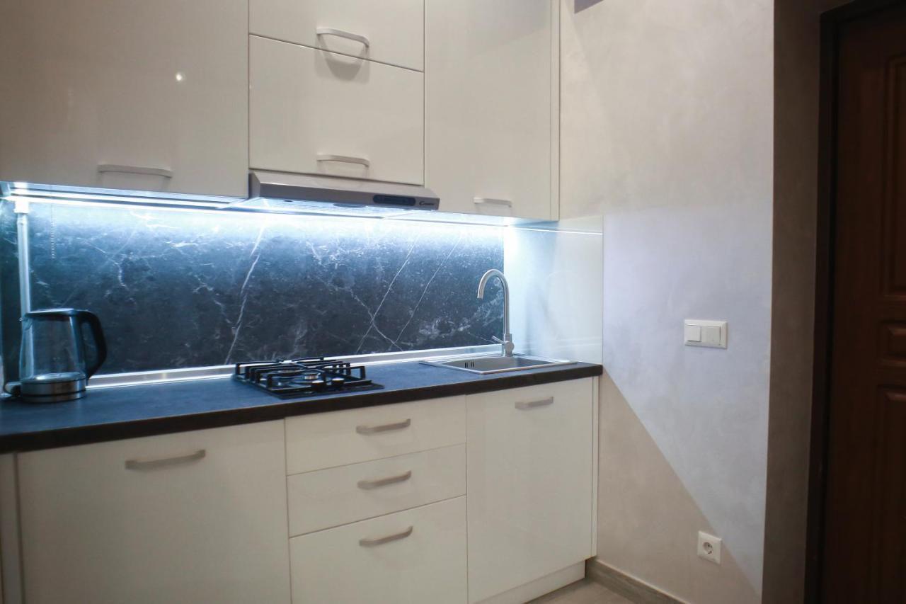 Leogrand Apartment On Drohobycha 4 إلفيف المظهر الخارجي الصورة