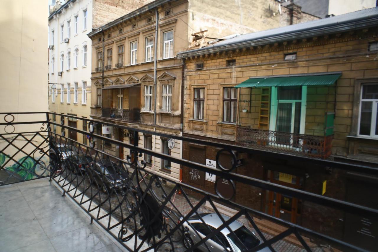 Leogrand Apartment On Drohobycha 4 إلفيف المظهر الخارجي الصورة