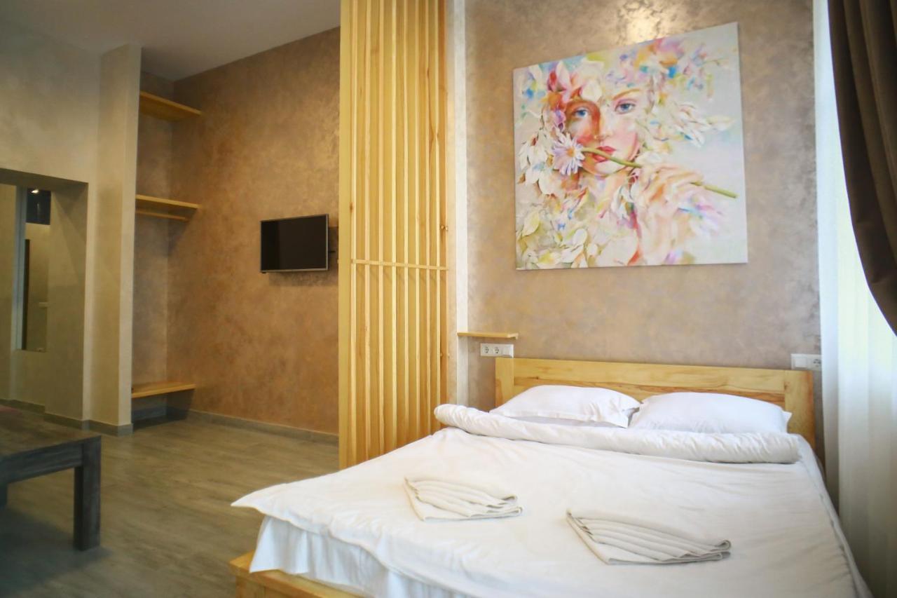 Leogrand Apartment On Drohobycha 4 إلفيف المظهر الخارجي الصورة